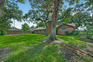 2002 Crestwood Dr, Richmond, TX 77469 - Photo 42