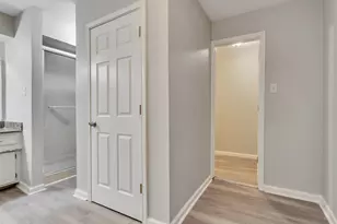 612 Orangewood Dr, Conroe, TX 77302 - Photo 20