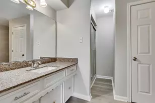 612 Orangewood Dr, Conroe, TX 77302 - Photo 18