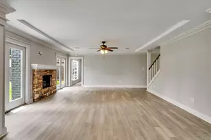 612 Orangewood Dr, Conroe, TX 77302 - Photo 4