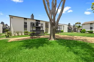 10101 Forum Park Dr, Houston, TX 77036 - Photo 8