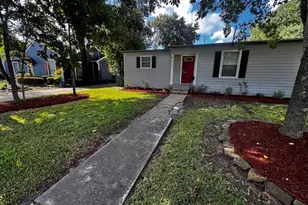 4702 Winfree Dr, Houston, TX 77021 - Photo 2