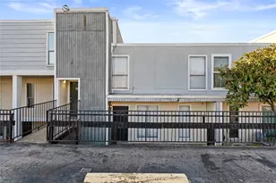 781 Country Pl Dr, Houston, TX 77079 - Photo 16