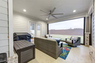 2006 Lynn St, El Campo, TX 77437 - Photo 40