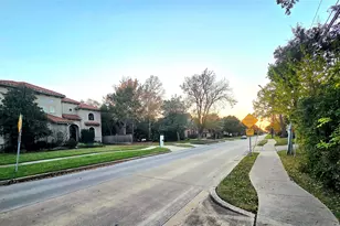 851 Jaquet Dr, Bellaire, TX 77401 - Photo 20