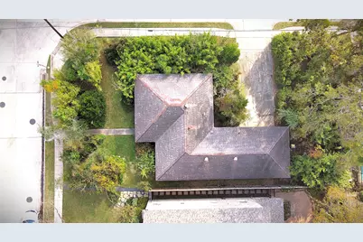 851 Jaquet Drive, Bellaire, TX 77401 - Photo 40