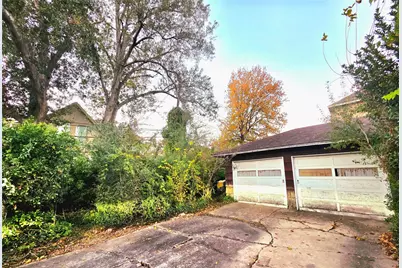 851 Jaquet Drive, Bellaire, TX 77401 - Photo 32