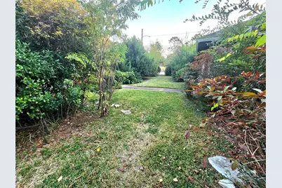 851 Jaquet Drive, Bellaire, TX 77401 - Photo 6