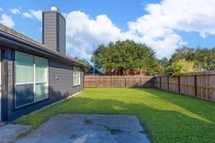 3718 Brighton Ln, Pearland, TX 77584 - Photo 8