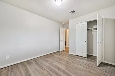 1726 Village Townhome Drive, Pasadena, TX 77504 - Photo 20