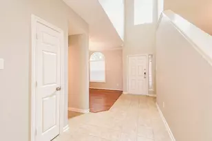 11305 Shoal Creek Dr, Pearland, TX 77584 - Photo 4