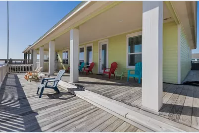 843 S Jack Road, Crystal Beach, TX 77650 - Photo 16