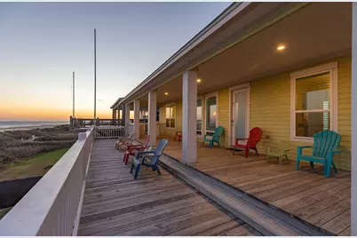 843 S Jack Road, Crystal Beach, TX 77650 - Photo 14