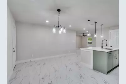 7207 Crestmont Street, Houston, TX 77033 - Photo 20