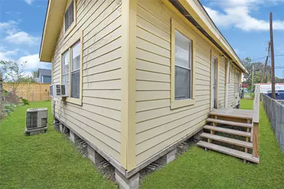 969 Wakefield Drive, Houston, TX 77018 - Photo 12