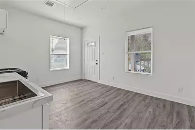 8501 Denby Street, Houston, TX 77012 - Photo 6
