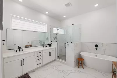 9015 Wellspring Drive, Houston, TX 77080 - Photo 18