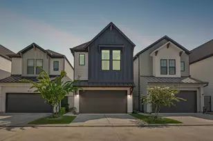 9015 Wellspring Dr, Houston, TX 77080 - Photo 1