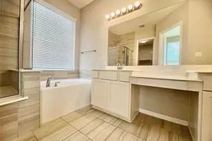 2554 Granberry Point Dr, Missouri City, TX 77459 - Photo 12