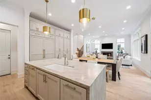 16 Wentworth Square Ave, Houston, TX 77027 - Photo 14