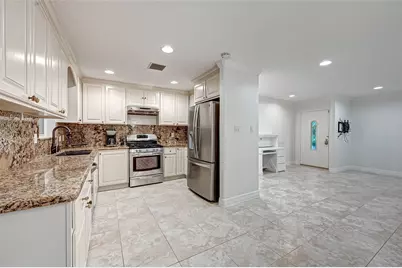 2030 Western Village Lane, Houston, TX 77043 - Photo 4