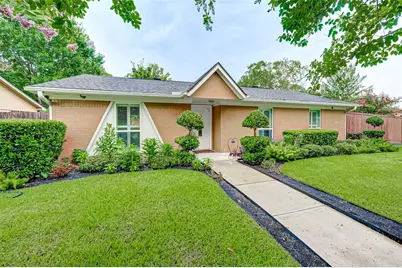 2030 Western Village Lane, Houston, TX 77043 - Photo 2