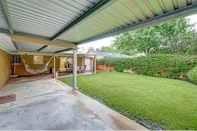 2030 Western Village Lane, Houston, TX 77043 - Photo 14