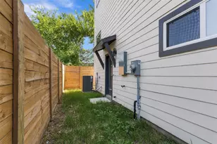 1406 Cedar Post Ln, Houston, TX 77055 - Photo 34