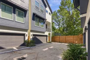 1406 Cedar Post Ln, Houston, TX 77055 - Photo 32