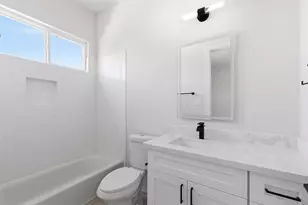 1406 Cedar Post Ln, Houston, TX 77055 - Photo 28