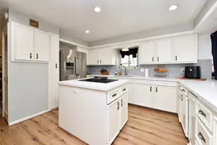 2527 Live Oak Dr, Rosenberg, TX 77471 - Photo 14