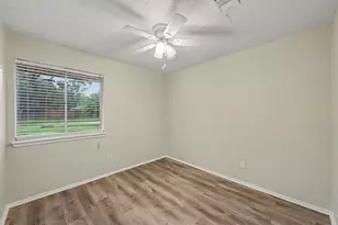 23327 Naples Dr, Spring, TX 77373 - Photo 22