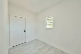1398 Rd 5607, Cleveland, TX 77327 - Photo 14