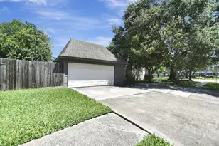 6714 Winkleman Rd, Houston, TX 77083 - Photo 6