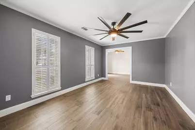 11426 Cold Spring Drive, Houston, TX 77043 - Photo 6