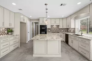 75 Stalybridge St, Sugar Land, TX 77479 - Photo 16