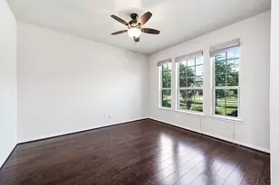 9619 Sumter Ct, Rosenberg, TX 77469 - Photo 4