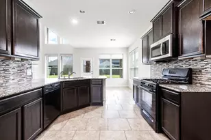 9619 Sumter Ct, Rosenberg, TX 77469 - Photo 10