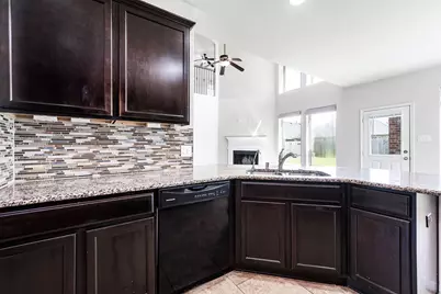 9619 Sumter Court, Rosenberg, TX 77469 - Photo 12