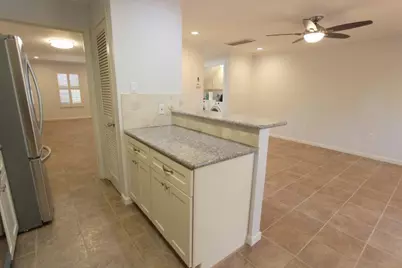 6511 Kenyon Lane, Bellaire, TX 77401 - Photo 18