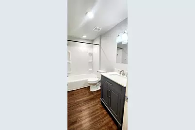 136 W Marion Street, Clute, TX 77531 - Photo 10