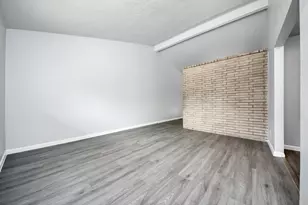 4710 Lotus St, Houston, TX 77045 - Photo 16