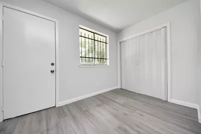 4710 Lotus Street, Houston, TX 77045 - Photo 32