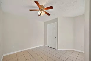 10555 Turtlewood Ct, Houston, TX 77072 - Photo 12