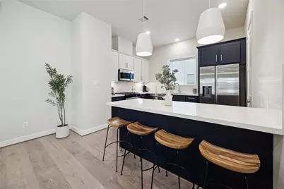 3083 Hicks Street, Houston, TX 77007 - Photo 6