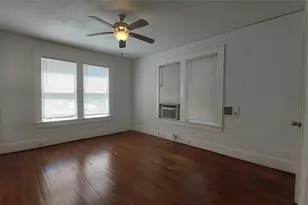 3717 Audubon Pl, Houston, TX 77006 - Photo 12