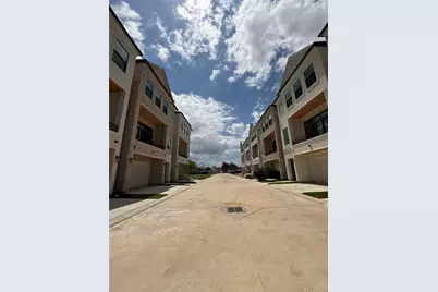 7607 Janak Spring Street, Houston, TX 77055 - Photo 12