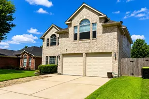 6903 Renata Cir, Houston, TX 77084 - Photo 2