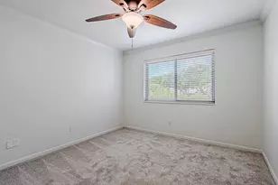10307 Piping Rock Ln, Houston, TX 77042 - Photo 26