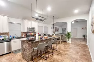 9923 Opal Rock Dr Dr, Rosharon, TX 77583 - Photo 2